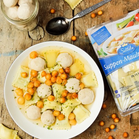 Hochzeitssuppe